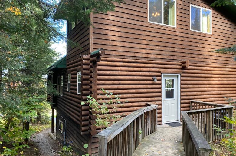 Main level entrance with ramp.